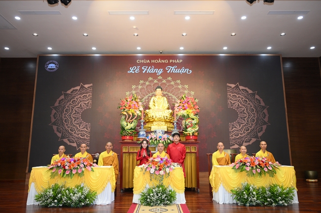 Wedding Ceremony at the pagoda