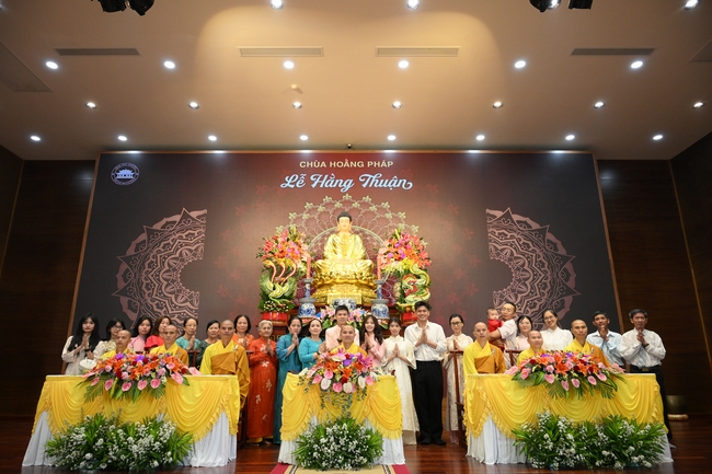 Wedding Ceremony at the pagoda