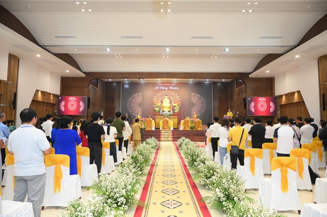 Wedding Ceremony at the pagoda