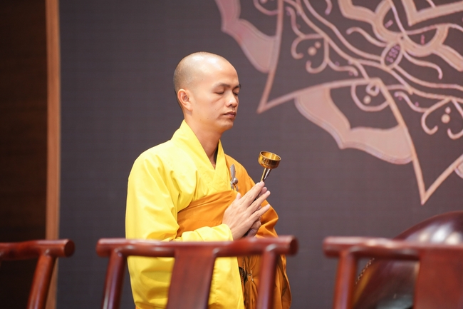 Wedding Ceremony at the pagoda