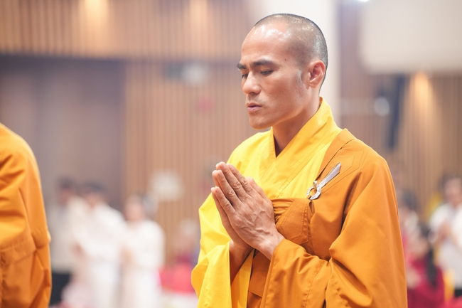 Wedding Ceremony at the pagoda