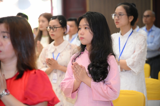 Wedding Ceremony at the pagoda