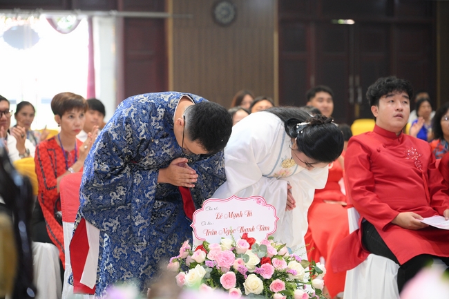 Wedding Ceremony at the pagoda
