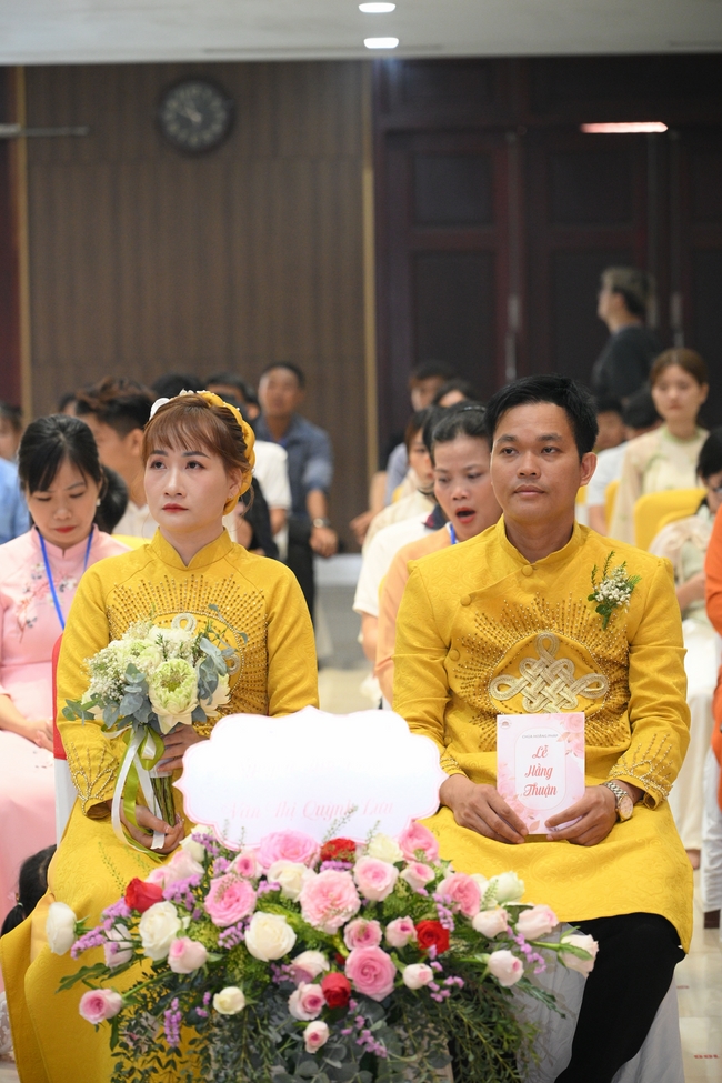 Wedding Ceremony at the pagoda