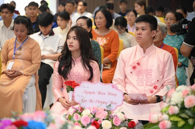 Wedding Ceremony at the pagoda