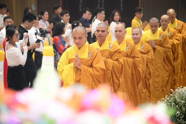 Wedding Ceremony at the pagoda