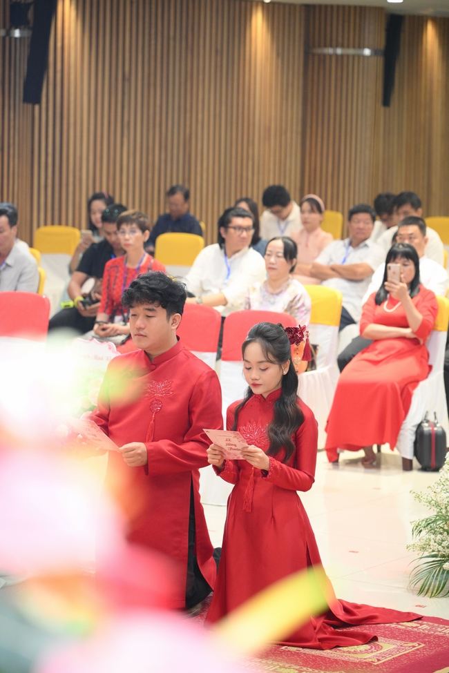 Wedding Ceremony at the pagoda