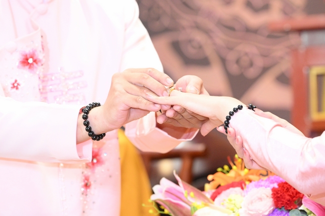 Wedding Ceremony at the pagoda