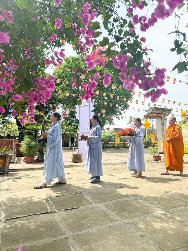 Chùa Đống Cao – Thanh Hóa: Khóa tu niệm Phật một ngày