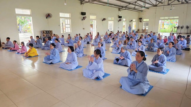 Chùa Đống Cao – Thanh Hóa: Khóa tu niệm Phật một ngày