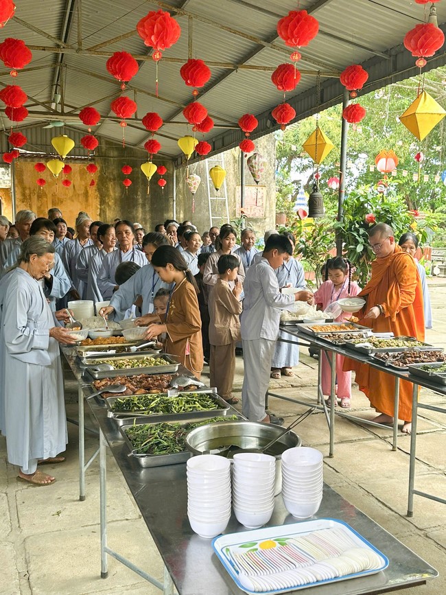 Chùa Đống Cao – Thanh Hóa: Khóa tu niệm Phật một ngày