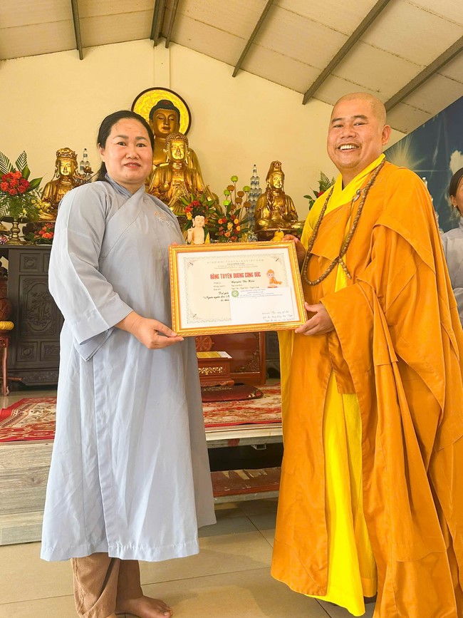 Chùa Đống Cao – Thanh Hóa: Khóa tu niệm Phật một ngày