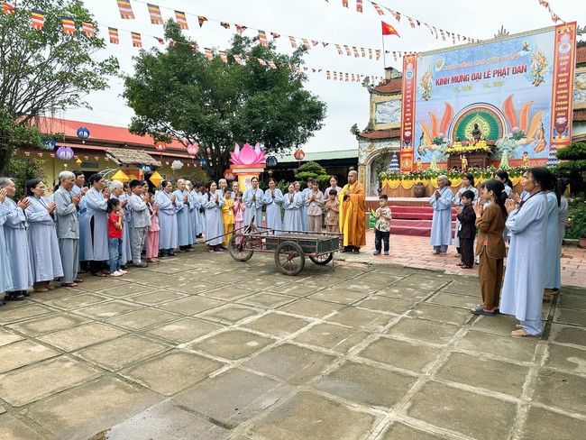 Chùa Đống Cao – Thanh Hóa: Khóa tu niệm Phật một ngày