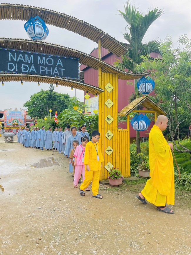 Chùa Đống Cao – Thanh Hóa: Khóa tu niệm Phật một ngày