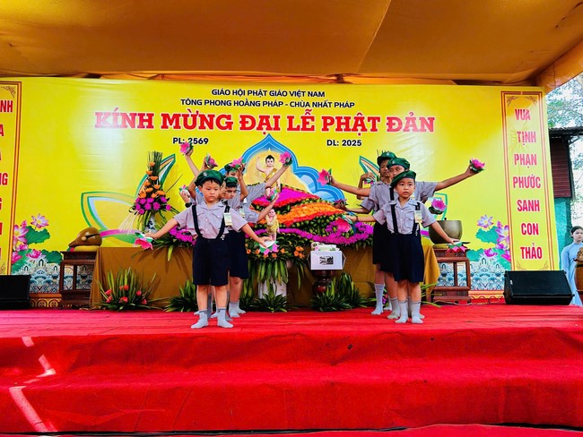 The Great Ceremony of Buddha Birthday, Buddha Calendar 2569 - Solar Calendar 2025 at Nhat Phap Pagoda in Dong Nai
