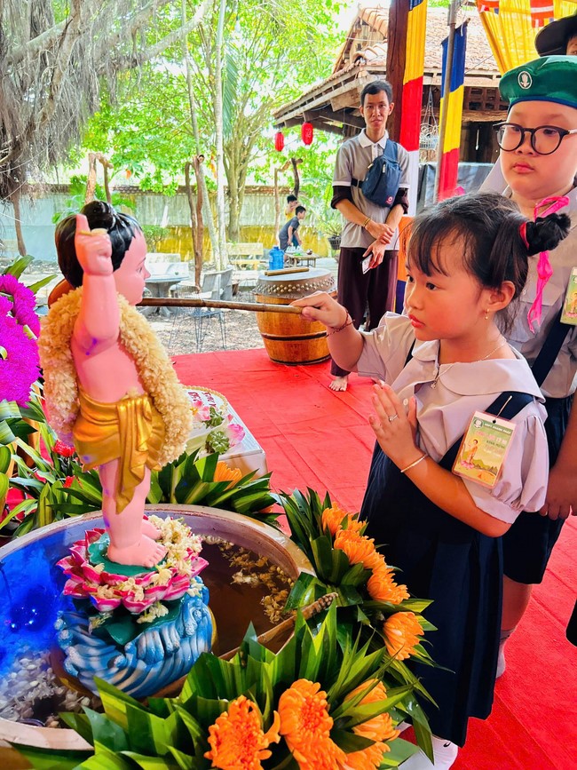 The Great Ceremony of Buddha Birthday, Buddha Calendar 2569 - Solar Calendar 2025 at Nhat Phap Pagoda in Dong Nai