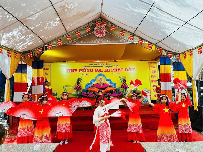 The Great Ceremony of Buddha Birthday, Buddha Calendar 2569 - Solar Calendar 2025 at Nhat Phap Pagoda in Dong Nai