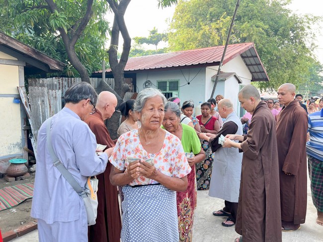 Humanitarian relief trip in Myanmar