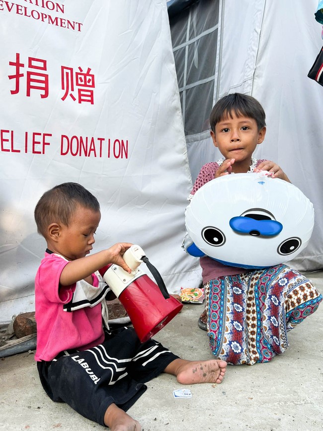 Humanitarian relief trip in Myanmar