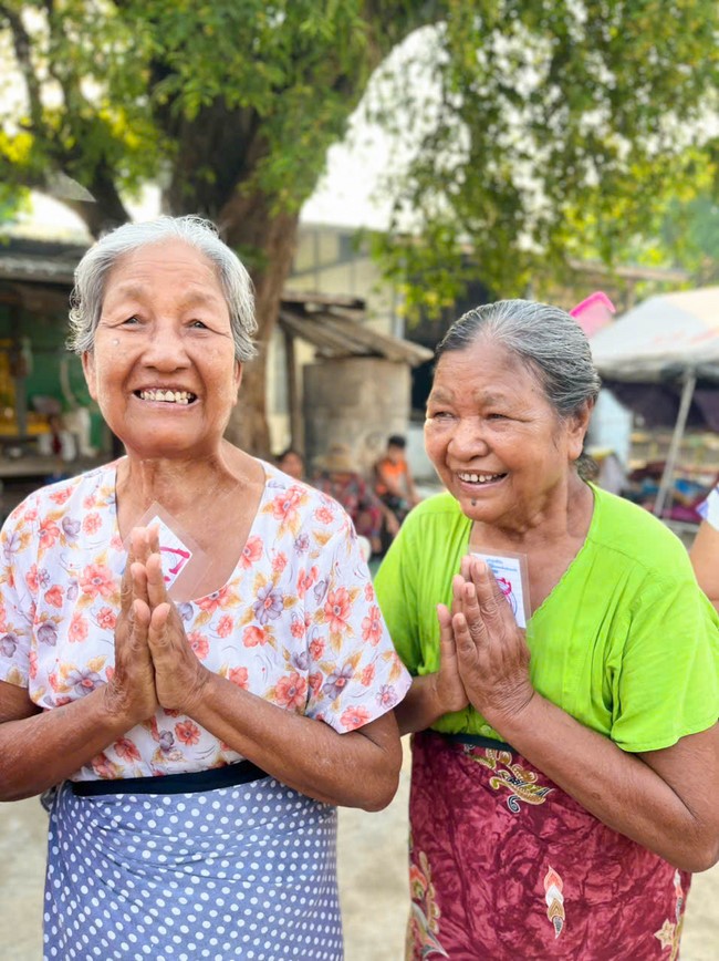 Humanitarian relief trip in Myanmar