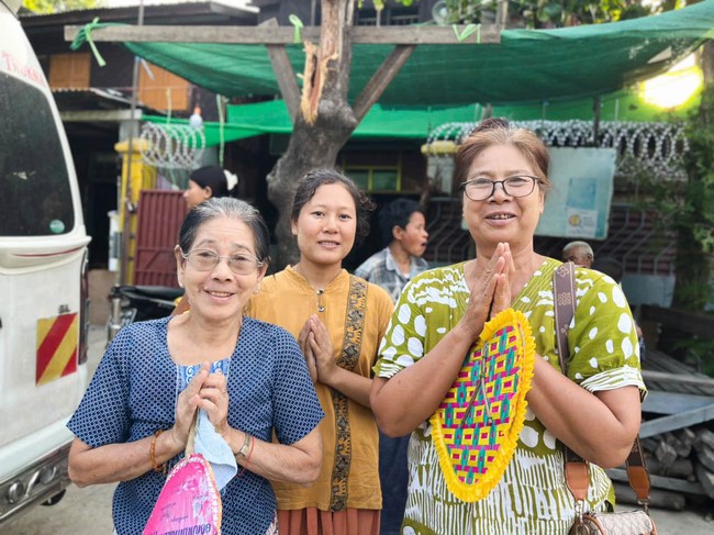 Humanitarian relief trip in Myanmar