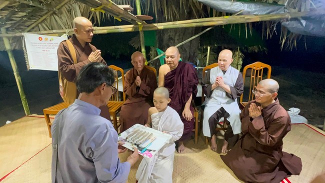 Humanitarian relief trip in Myanmar