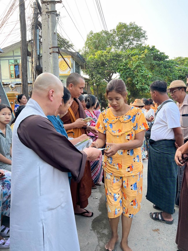 Humanitarian relief trip in Myanmar