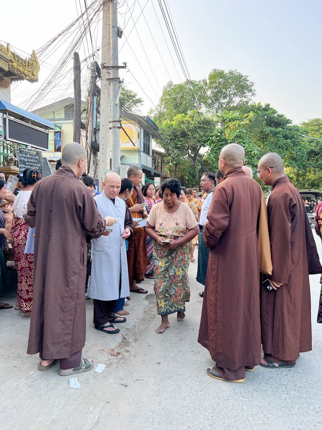 Humanitarian relief trip in Myanmar