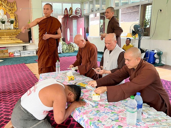 Humanitarian relief trip in Myanmar