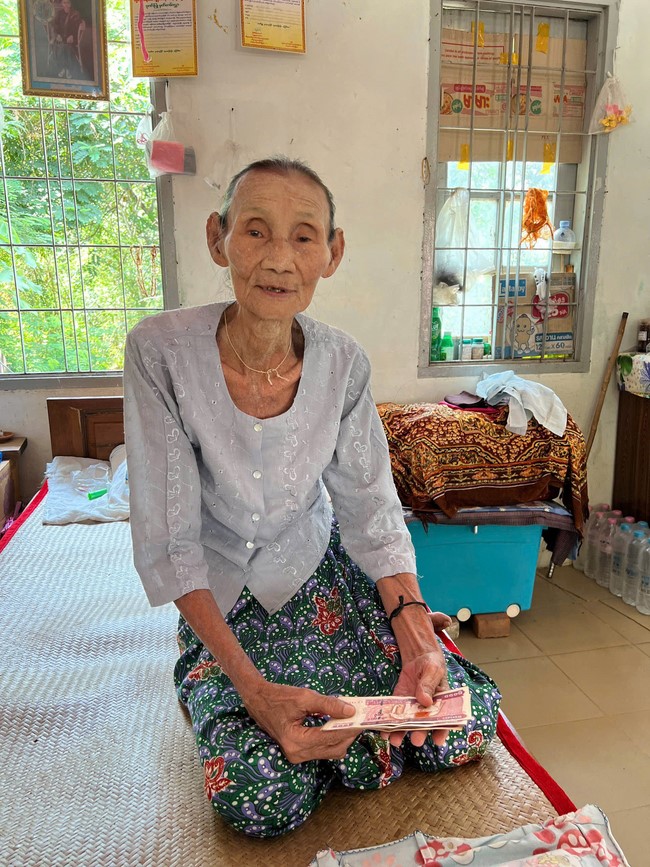 Humanitarian relief trip in Myanmar