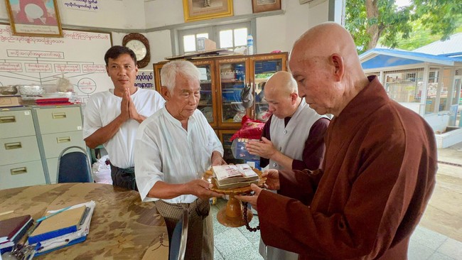 Humanitarian relief trip in Myanmar