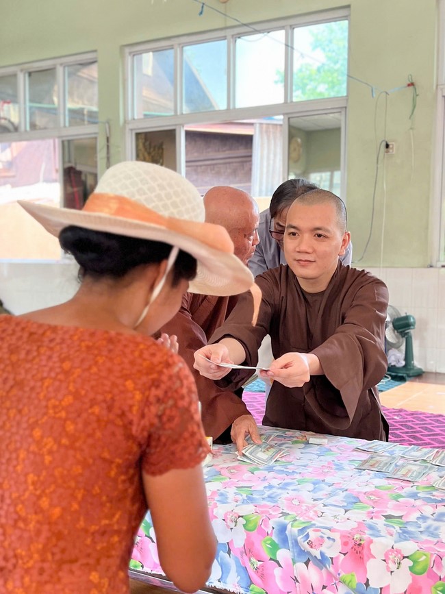 Humanitarian relief trip in Myanmar