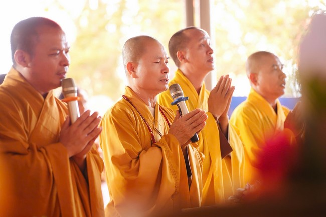 Lễ động thổ xây dựng chùa Lưu Ly – Phú Thọ