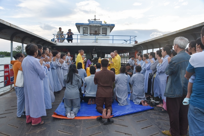 One-Day Retreat at Minh Chat ashram in Can Tho