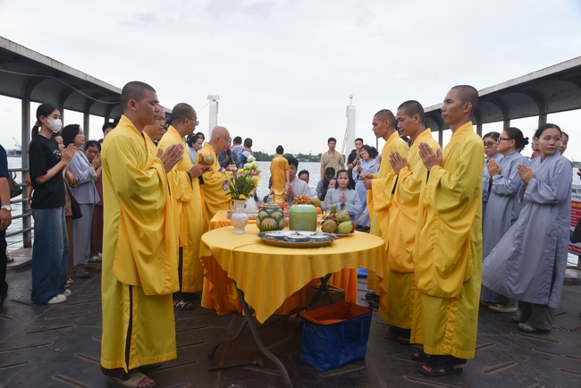 One-Day Retreat at Minh Chat ashram in Can Tho