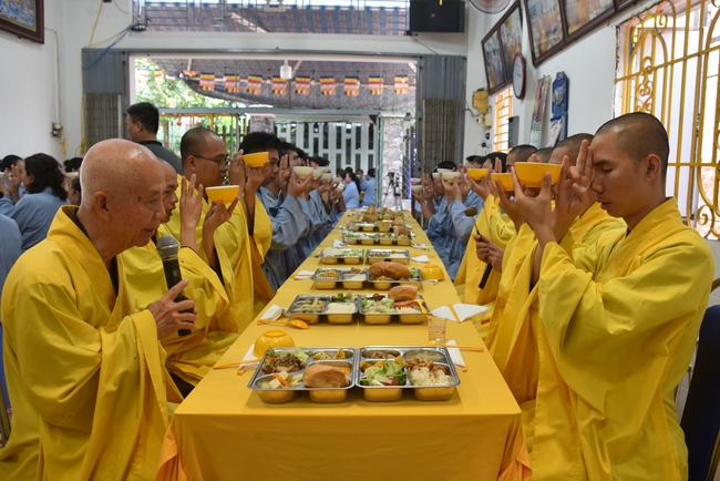 One-Day Retreat at Minh Chat ashram in Can Tho