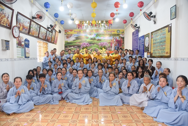 One-Day Retreat at Minh Chat ashram in Can Tho