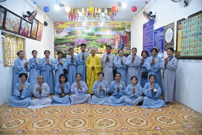 One-Day Retreat at Minh Chat ashram in Can Tho