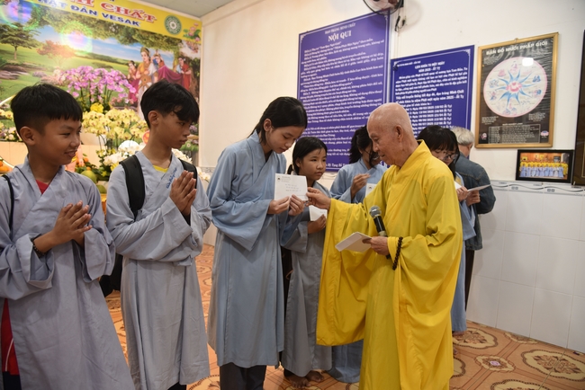 One-Day Retreat at Minh Chat ashram in Can Tho