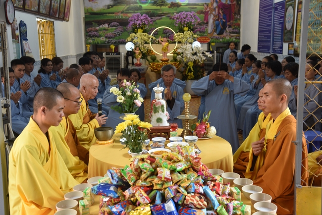 One-Day Retreat at Minh Chat ashram in Can Tho