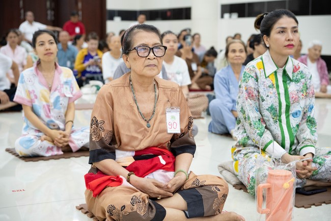 Chương trình cộng đồng “Thanh lọc thân tâm - Hướng dẫn phương pháp sống khỏe thuận tự nhiên