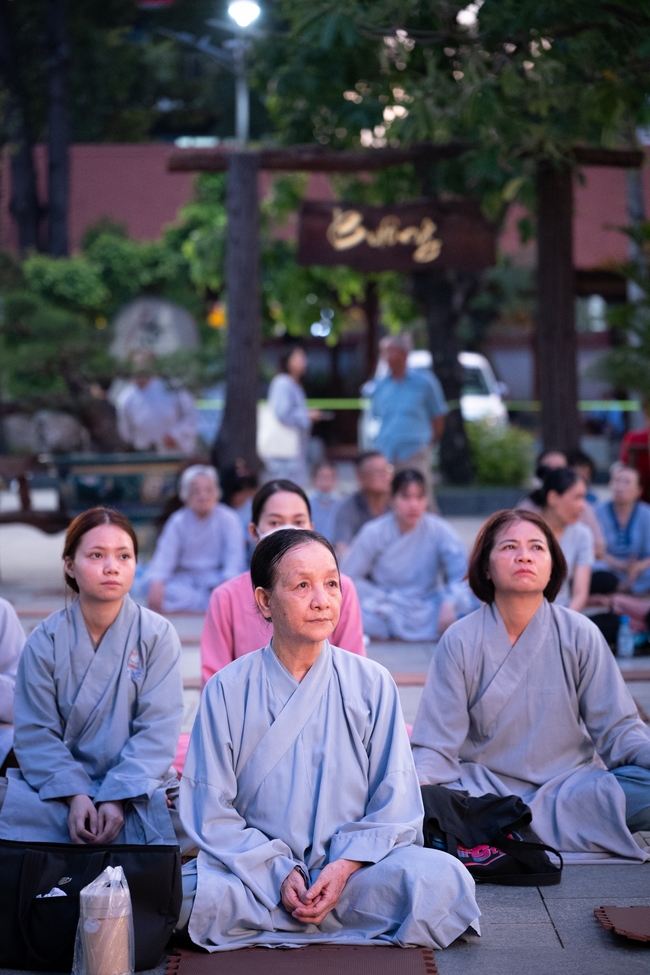 Lễ sám hối 29/04 Ất Tỵ