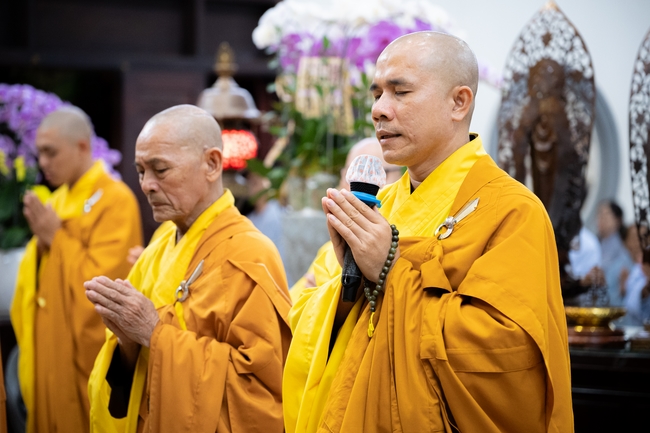 Lễ sám hối 29/04 Ất Tỵ