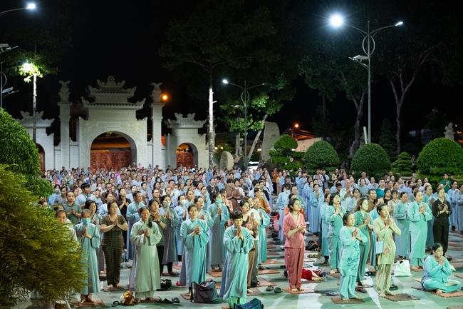 Lễ sám hối 29/04 Ất Tỵ