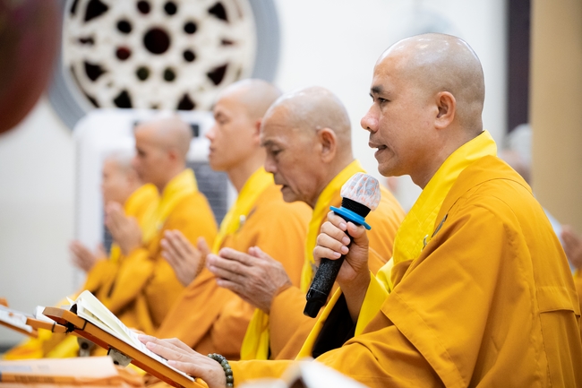 Lễ sám hối 29/04 Ất Tỵ