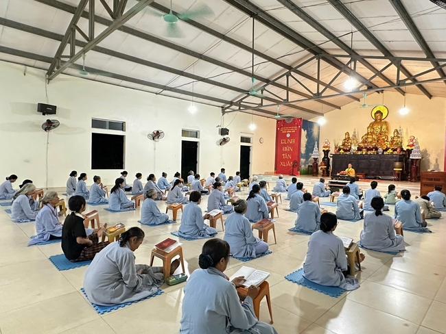 Repentant Ceremony on April 29th, Year of the Snake at Dong Cao pagoda, Thanh Hoa