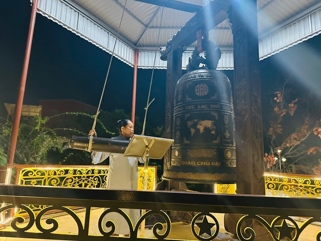 Repentant Ceremony on April 29th, Year of the Snake at Dong Cao pagoda, Thanh Hoa