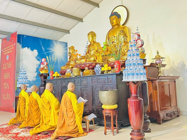 Repentant Ceremony on April 29th, Year of the Snake at Dong Cao pagoda, Thanh Hoa