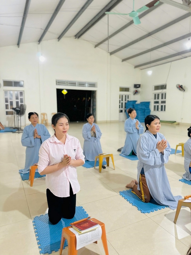Repentant Ceremony on April 29th, Year of the Snake at Dong Cao pagoda, Thanh Hoa