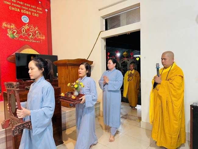 Repentant Ceremony on April 29th, Year of the Snake at Dong Cao pagoda, Thanh Hoa
